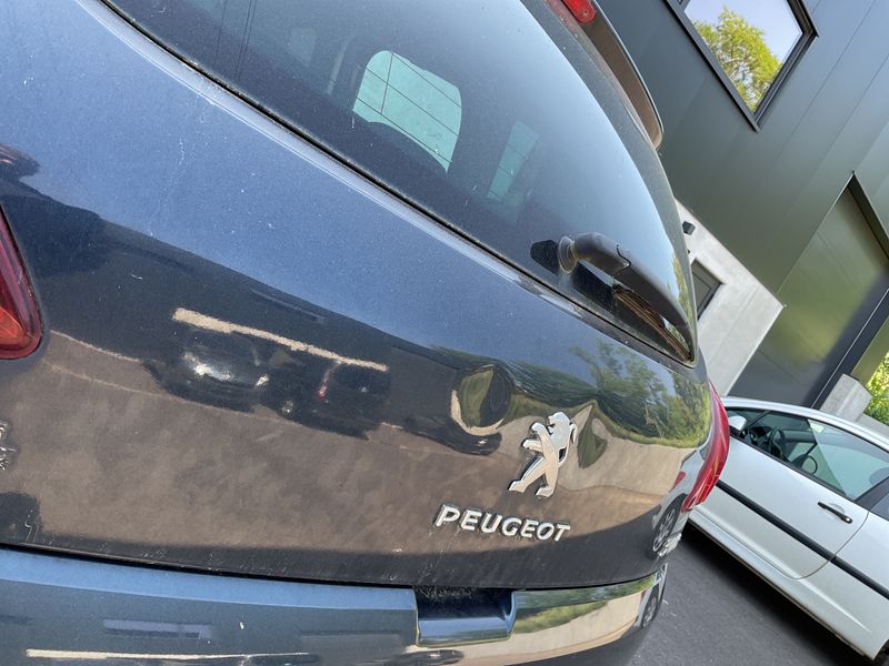 Peugeot 3008 1.6 HDi Allure 2014 – снимка 26