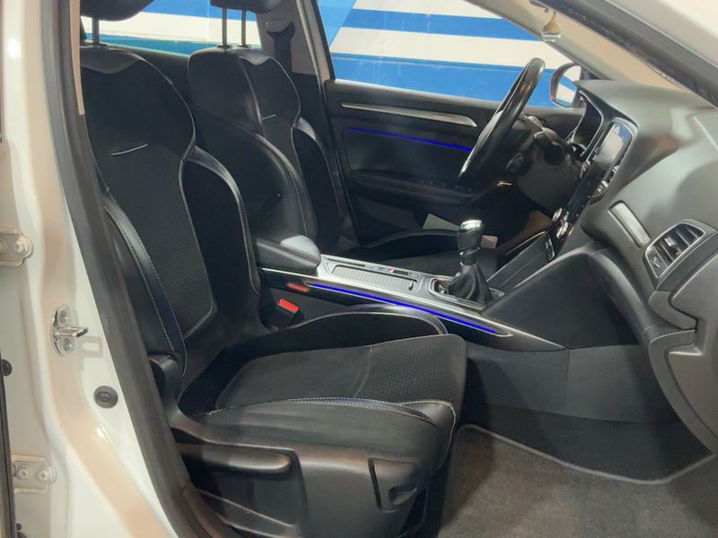 Renault Megane 1.5 dCi Energy Zen 2018 – снимка 16