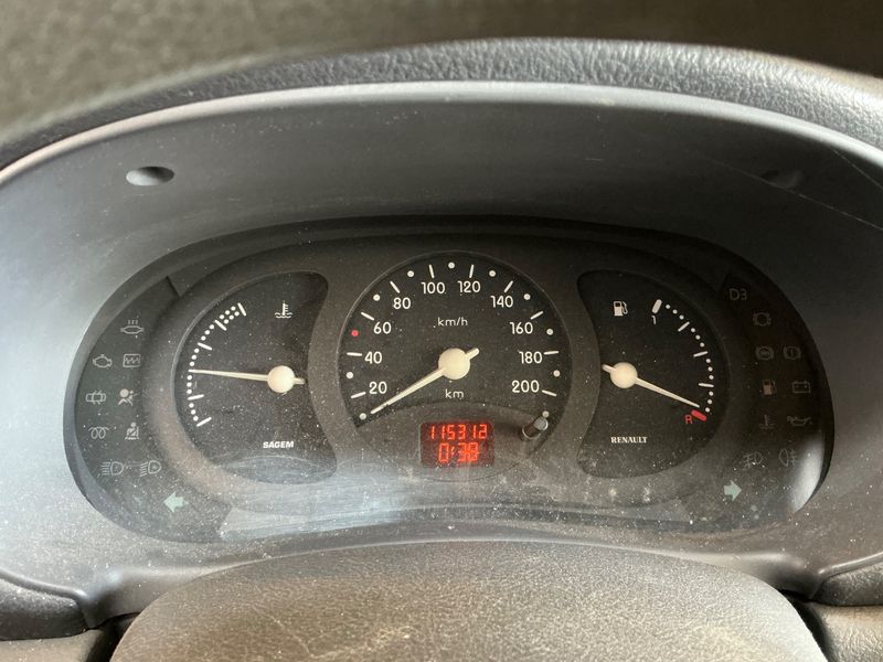 Renault Clio 1.2 RN 1998 – снимка 4