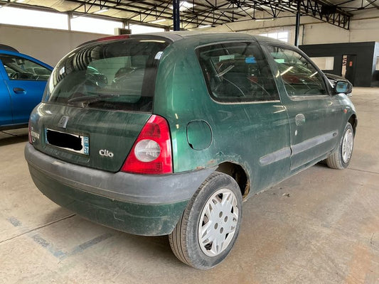 Renault Clio 1.2 RN 1998 – снимка 2