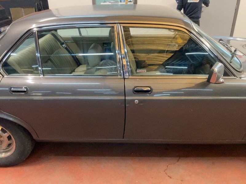 Jaguar XJ Serie III 4.2 XJ6 1985 – снимка 10