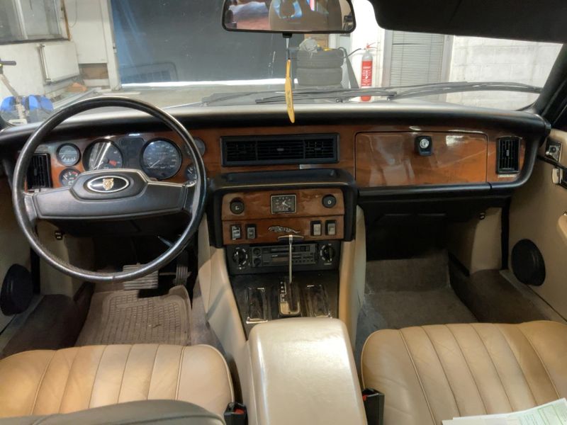 Jaguar XJ Serie III 4.2 XJ6 1985 – снимка 17