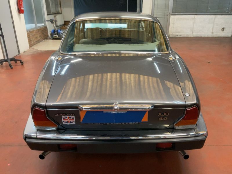 Jaguar XJ Serie III 4.2 XJ6 1985 – снимка 7