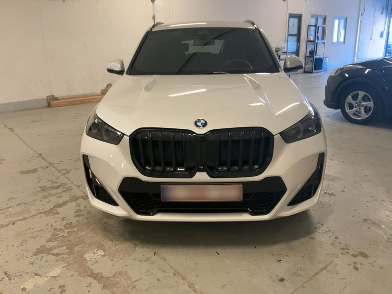 BMW X1 sDrive 20i Mild-Hybrid M Sport 2025 – снимка 14