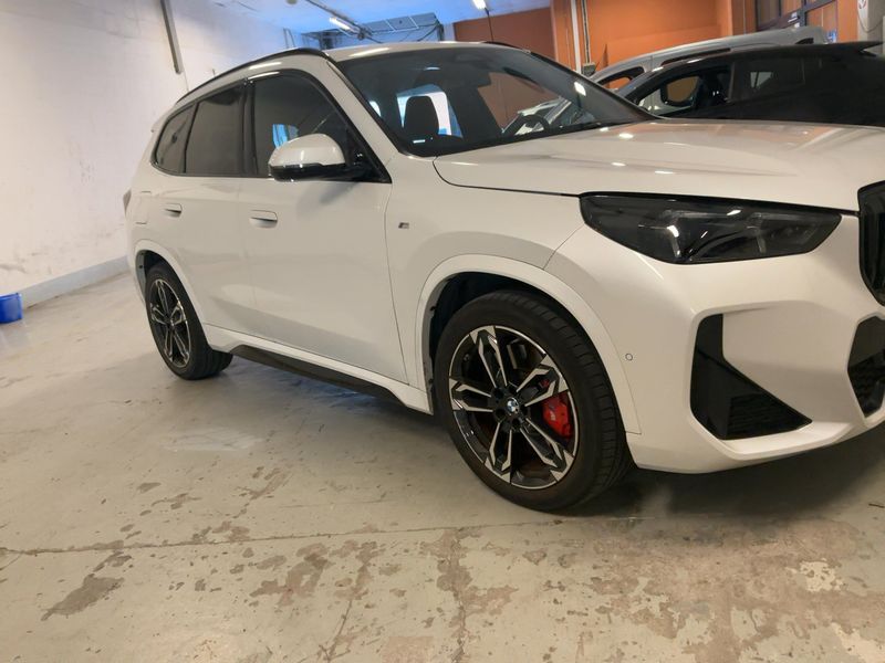BMW X1 sDrive 20i Mild-Hybrid M Sport 2025 – снимка 12