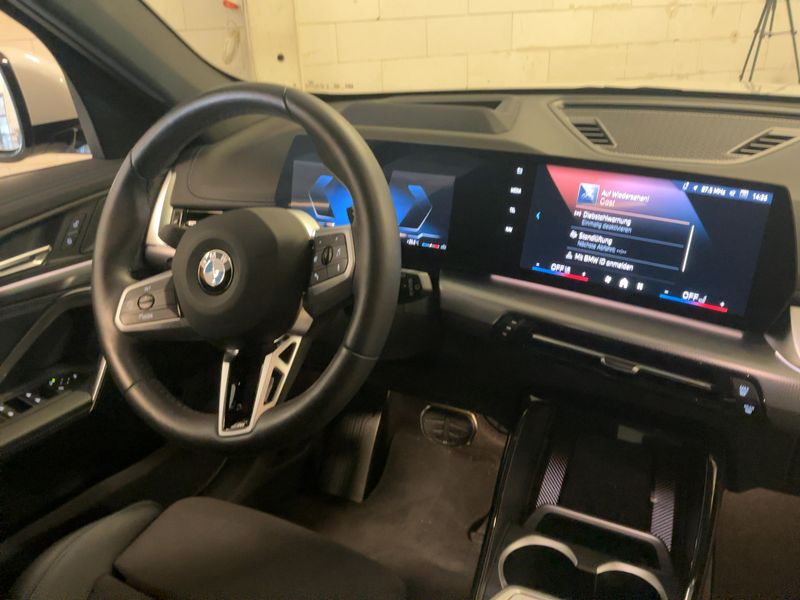 BMW X1 sDrive 20i Mild-Hybrid M Sport 2025 – снимка 18