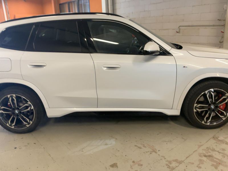 BMW X1 sDrive 20i Mild-Hybrid M Sport 2025 – снимка 10