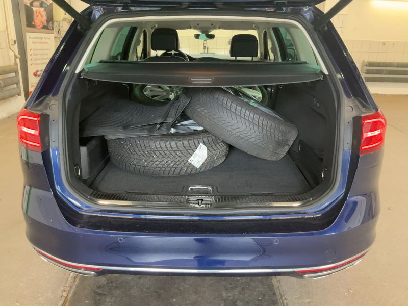 Volkswagen Passat 2.0 TDI Highline BlueMotion Tech 2019 – снимка 10