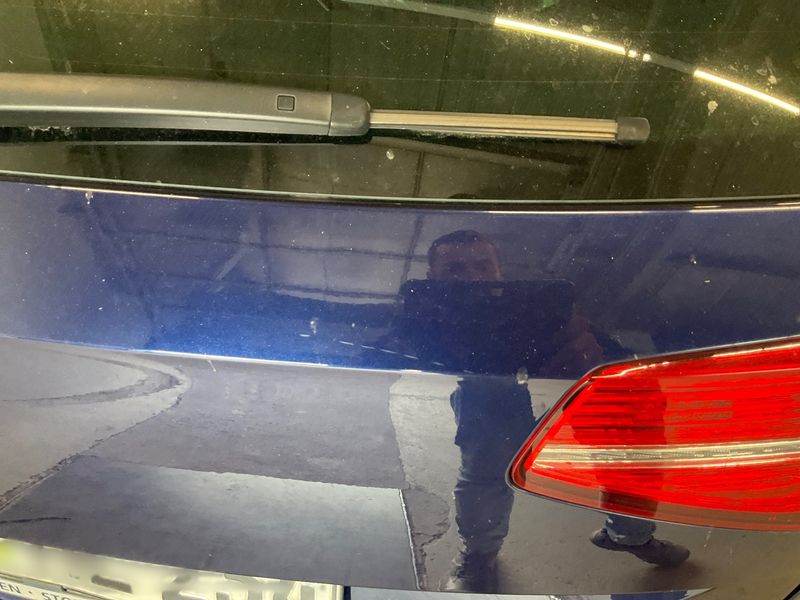Volkswagen Passat 2.0 TDI Highline BlueMotion Tech 2019 – снимка на щета