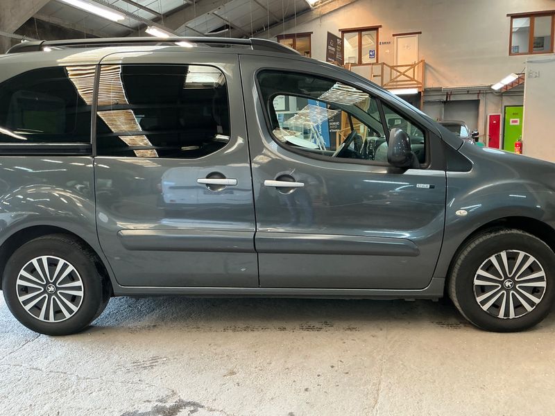 Peugeot Partner 1.6 HDi Style 2013 – снимка 10