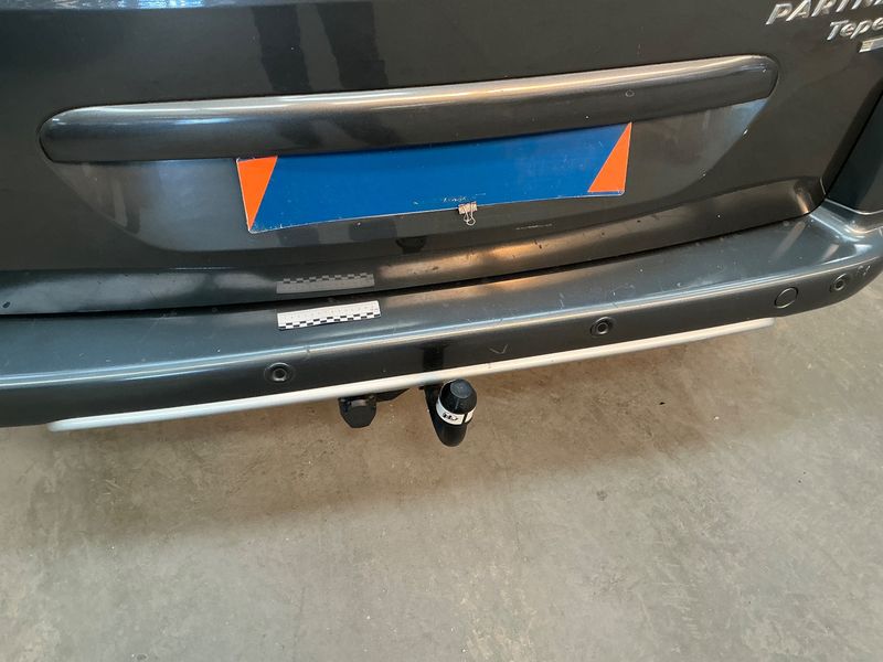 Peugeot Partner 1.6 HDi Style 2013 – снимка 37