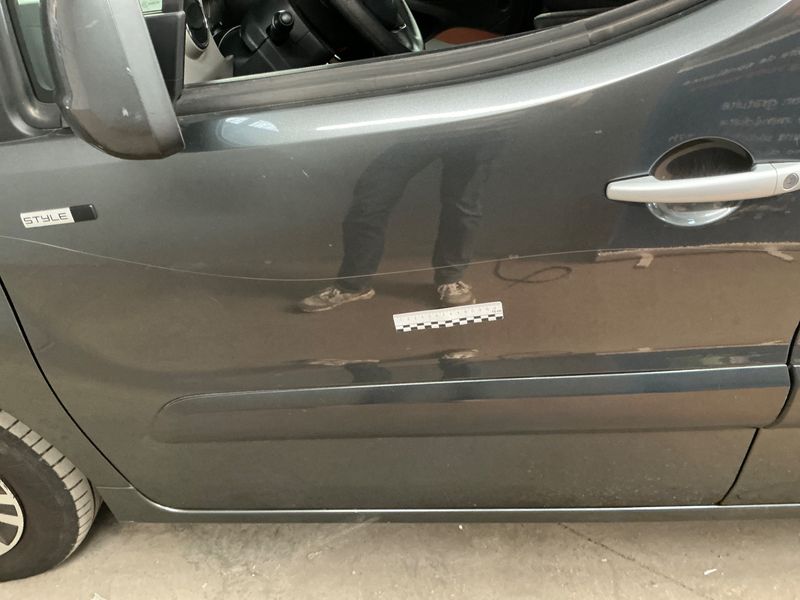 Peugeot Partner 1.6 HDi Style 2013 – снимка 33
