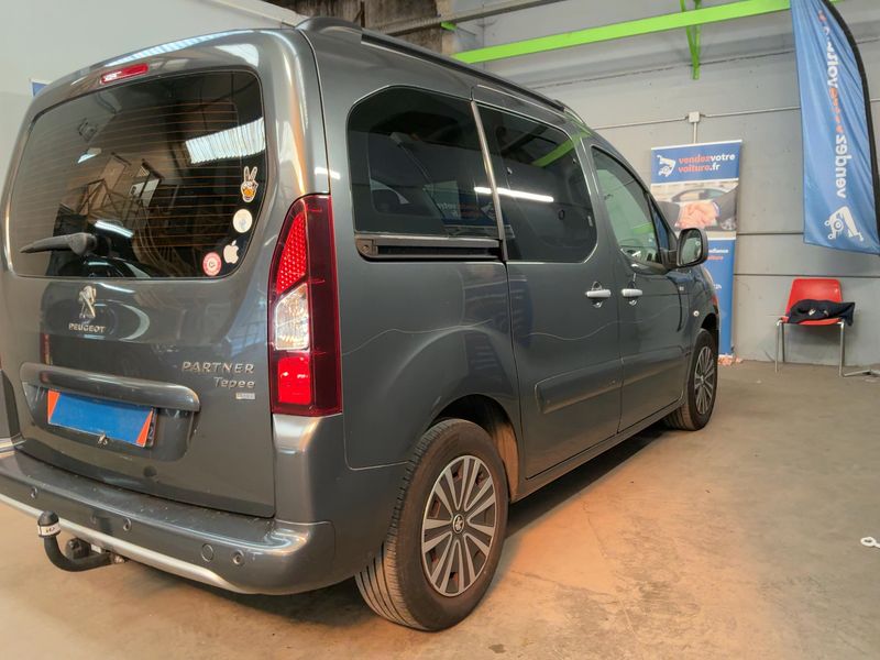 Peugeot Partner 1.6 HDi Style 2013 – снимка 8