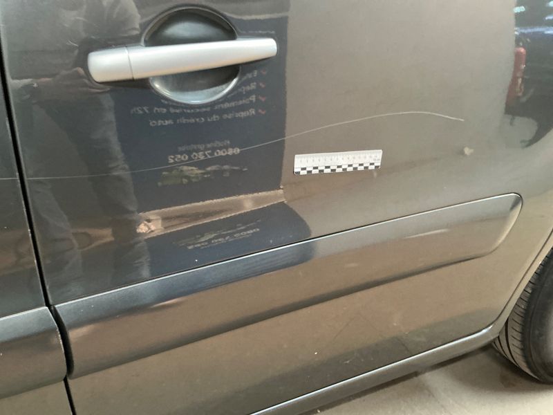 Peugeot Partner 1.6 HDi Style 2013 – снимка 32