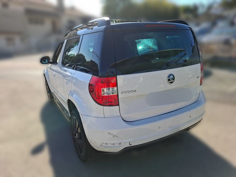 Skoda Yeti 2.0 TDI Monte Carlo 2017 – снимка 3
