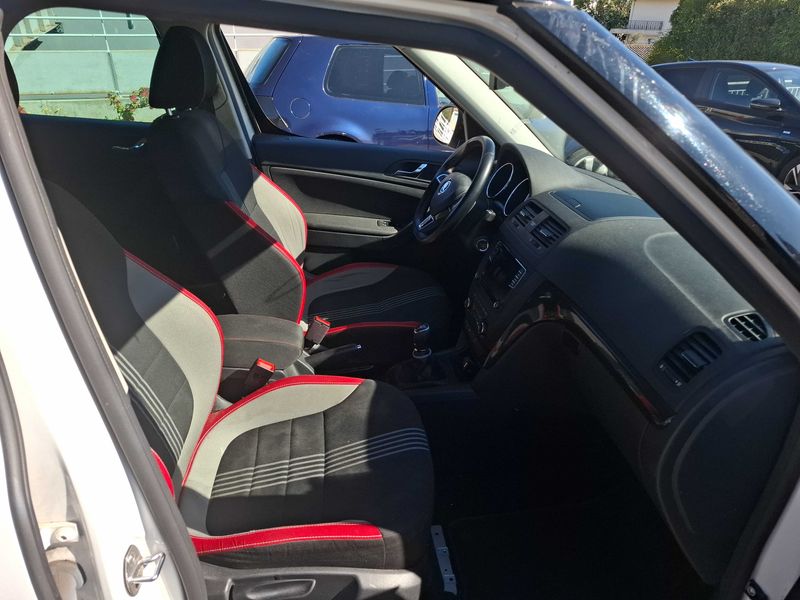 Skoda Yeti 2.0 TDI Monte Carlo 2017 – снимка 10