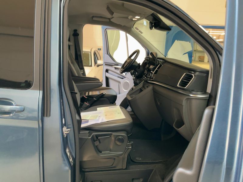 Ford Tourneo Custom 2.0 TDCi 320 L1 Tourneo Titanium X 2021 – снимка 17