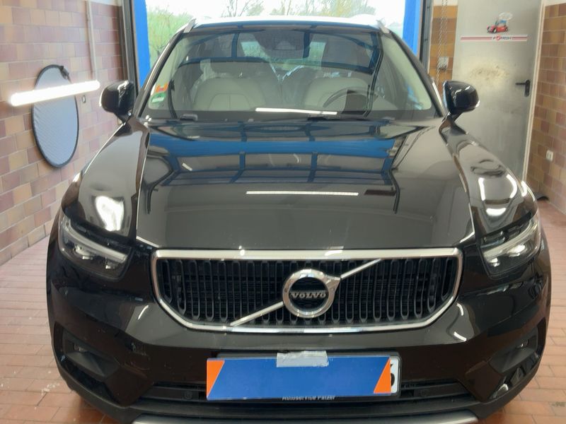 Volvo XC40 2.0 D4 Momentum AWD 2019 – снимка 14