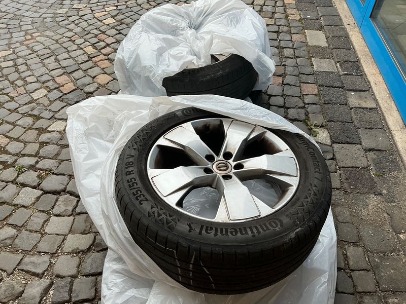 Volvo XC40 2.0 D4 Momentum AWD 2019 – снимка 15