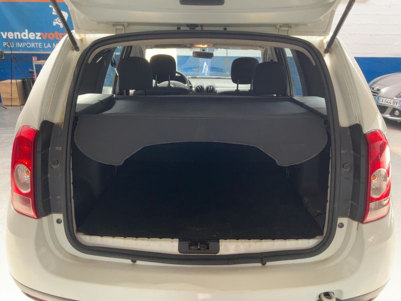 Dacia Duster 1.5 dCi Laureate 4x4 2011 – снимка 15