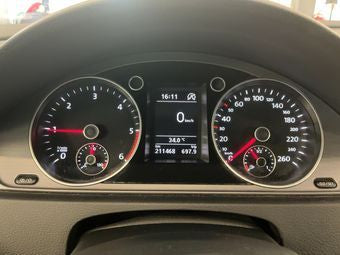 Volkswagen Passat 2.0 TDI Comfortline 4Motion BlueMotion Tech 2014 – снимка 13