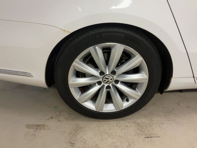 Volkswagen Passat 2.0 TDI Comfortline 4Motion BlueMotion Tech 2014 – снимка 9