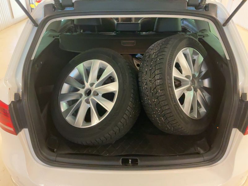 Volkswagen Passat 2.0 TDI Comfortline 4Motion BlueMotion Tech 2014 – снимка 10