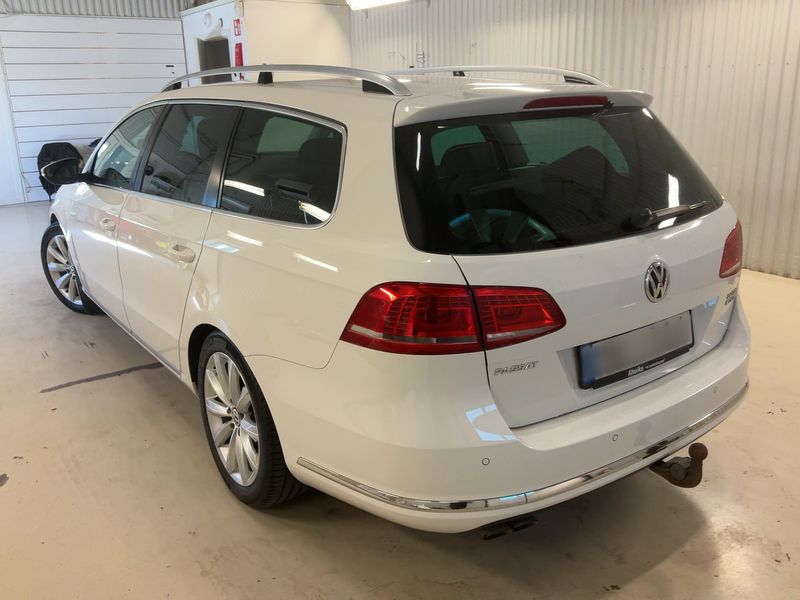 Volkswagen Passat 2.0 TDI Comfortline 4Motion BlueMotion Tech 2014 – снимка 3