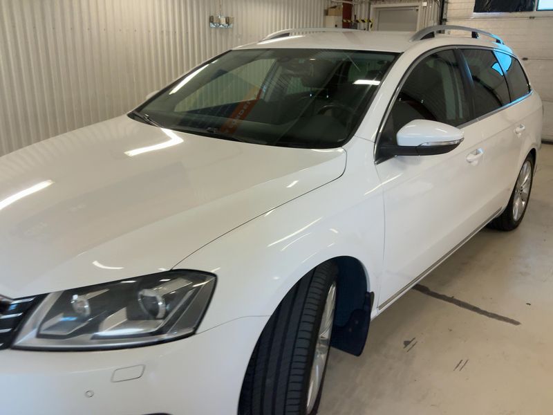 Volkswagen Passat 2.0 TDI Comfortline 4Motion BlueMotion Tech 2014 – снимка 2