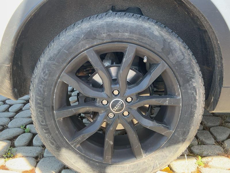 Land Rover Discovery Sport 2.0 Td4 SE AWD 2016 – снимка 9