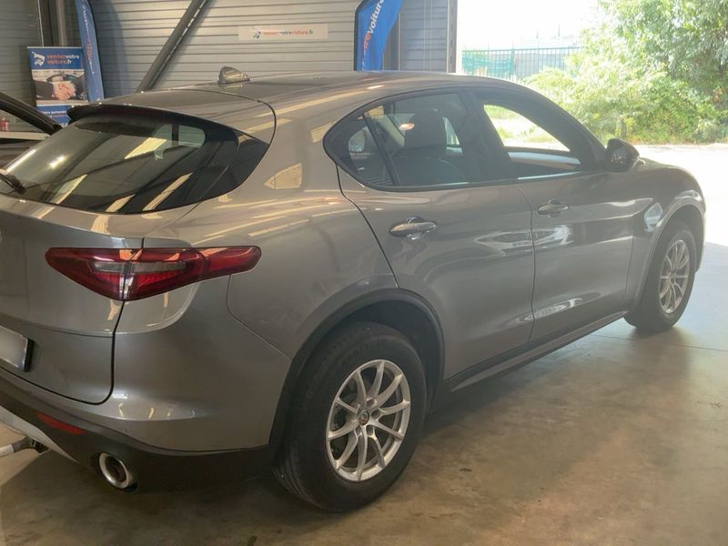 Alfa Romeo Stelvio 2.2 JTDM Business Q4 2019 – снимка 8