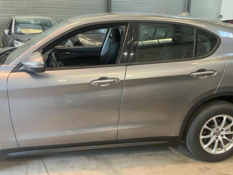 Alfa Romeo Stelvio 2.2 JTDM Business Q4 2019 – снимка 4