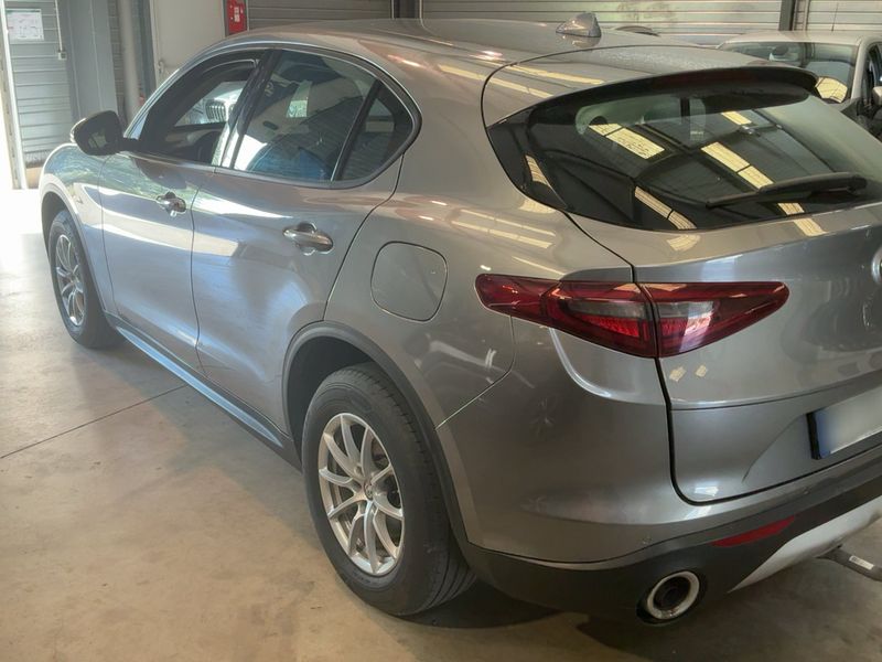 Alfa Romeo Stelvio 2.2 JTDM Business Q4 2019 – снимка 6