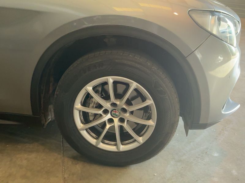 Alfa Romeo Stelvio 2.2 JTDM Business Q4 2019 – снимка 11