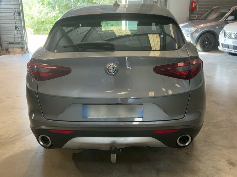 Alfa Romeo Stelvio 2.2 JTDM Business Q4 2019 – снимка 7