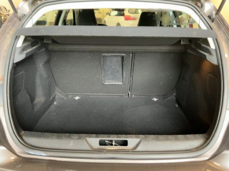 Peugeot 308 1.6 Blue-HDi Allure 2015 – снимка 15