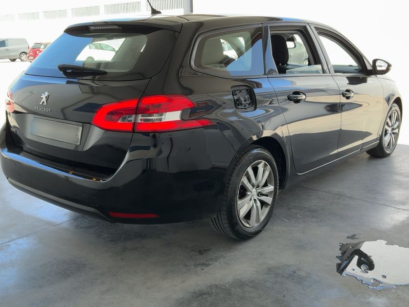 Peugeot 308 1.6 Blue-HDi Active Business 2017 – снимка 8