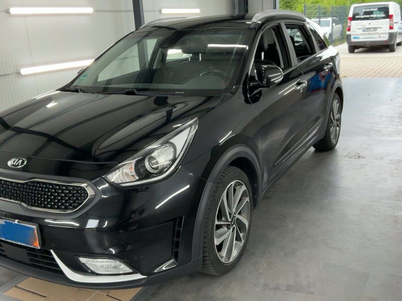 Kia Niro 1.6 Hybrid Spirit 2017 – снимка 2