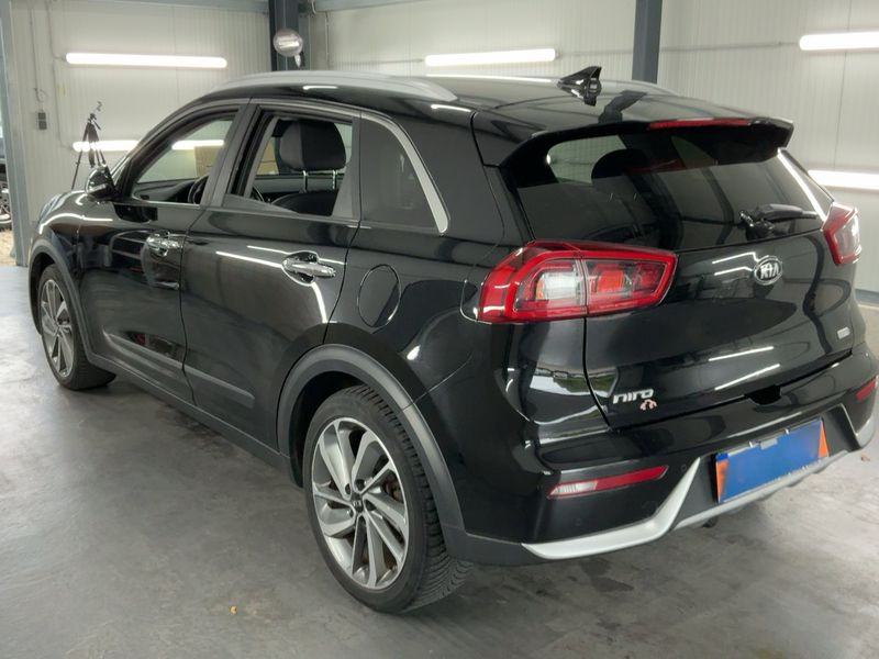 Kia Niro 1.6 Hybrid Spirit 2017 – снимка 6