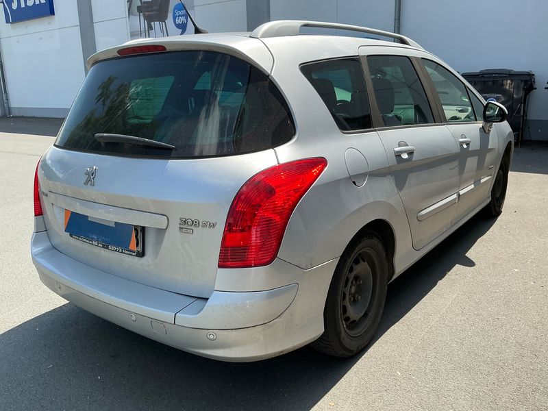 Peugeot 308 1.6 e-HDi Business-Line 2014 – снимка 2