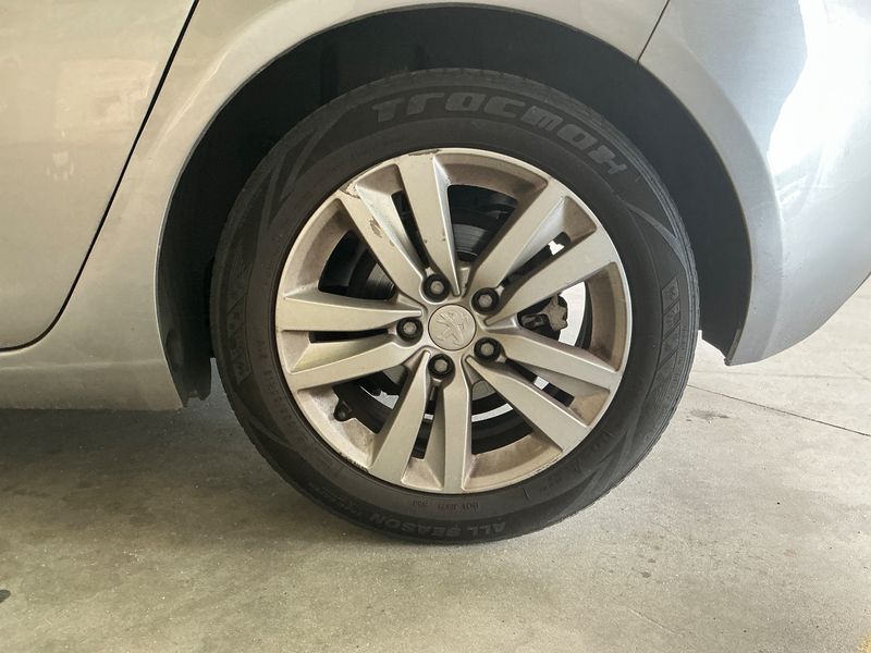 Peugeot 308 1.2 e-THP Active 2014 – снимка 5
