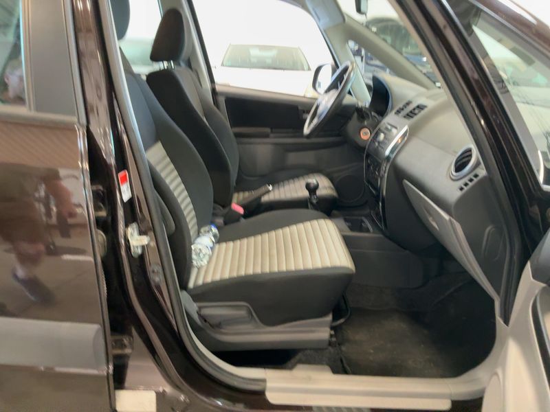 Suzuki SX4 1.6 Classic Club 4x4 2014 – снимка 17