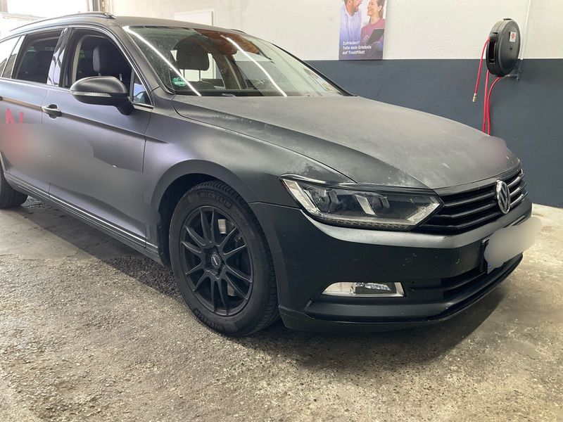 Volkswagen Passat 2.0 TDI Highline 4Motion BlueMotion Tech 2017 – снимка 12