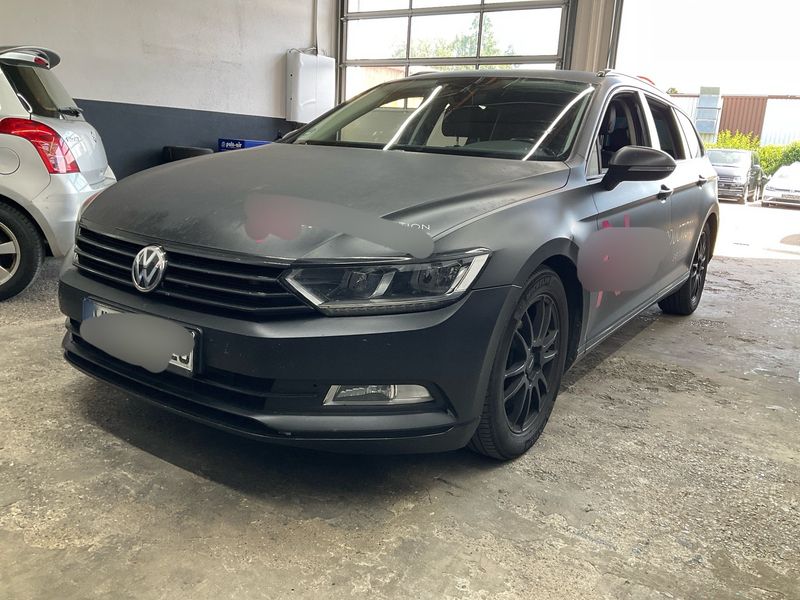 Volkswagen Passat 2.0 TDI Highline 4Motion BlueMotion Tech 2017 – снимка 1