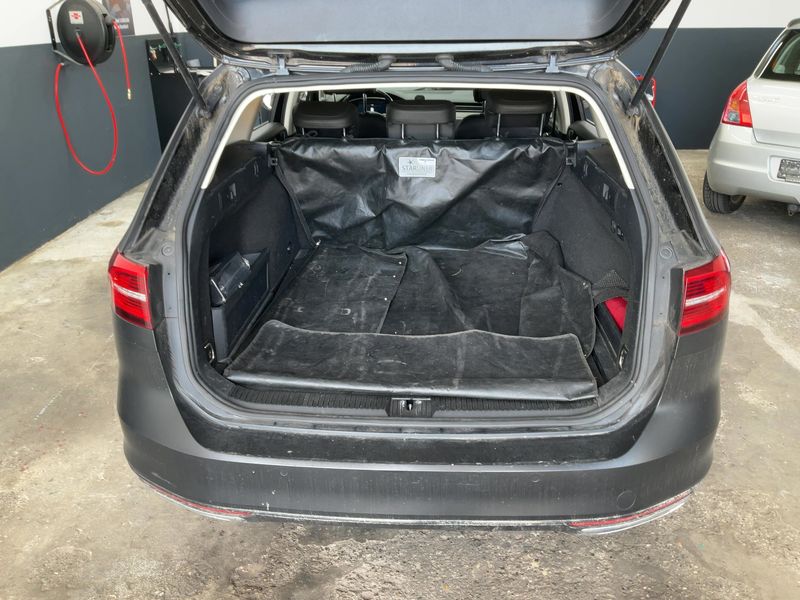 Volkswagen Passat 2.0 TDI Highline 4Motion BlueMotion Tech 2017 – снимка 15