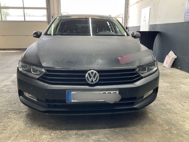 Volkswagen Passat 2.0 TDI Highline 4Motion BlueMotion Tech 2017 – снимка 14