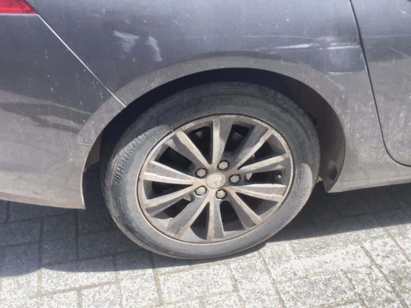 Peugeot 308 1.6 e-HDi Active 2014 – снимка 9