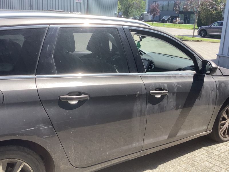 Peugeot 308 1.6 e-HDi Active 2014 – снимка 10