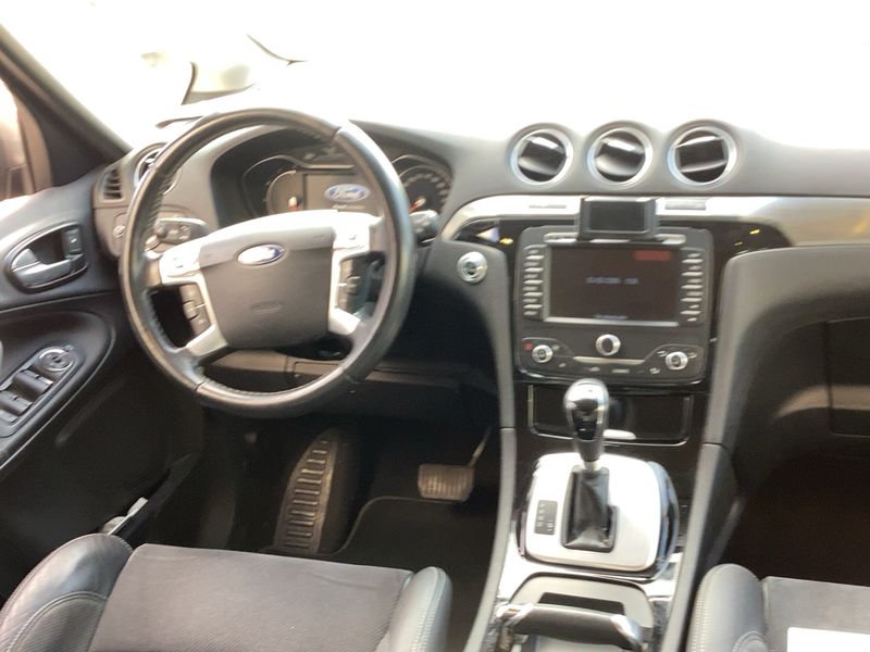 Ford S-Max 2.0 TDCi Titanium 2013 – снимка 17