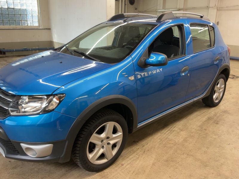 Dacia Sandero 0.9 TCe Stepway Prestige 2014 – снимка 2